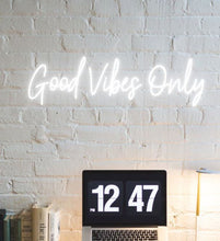 Load image into Gallery viewer, Good Vibes Only