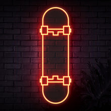 Load image into Gallery viewer, Skateboard